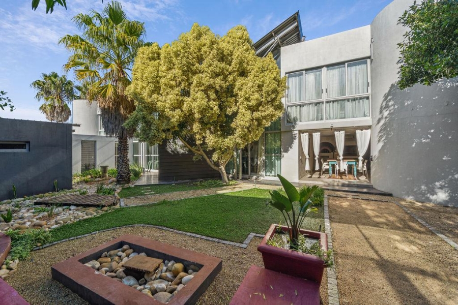 3 Bedroom Property for Sale in Sunset Beach Western Cape